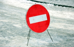 Альметьевцев предупреждают о временном перекрытии движения транспортных средств в период проведения новогодних мероприятий